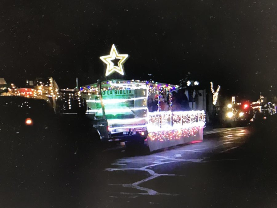 Many floats were featured in the parade.