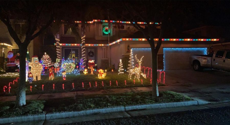 The 6 Best Christmas Decorated Houses in Los Banos