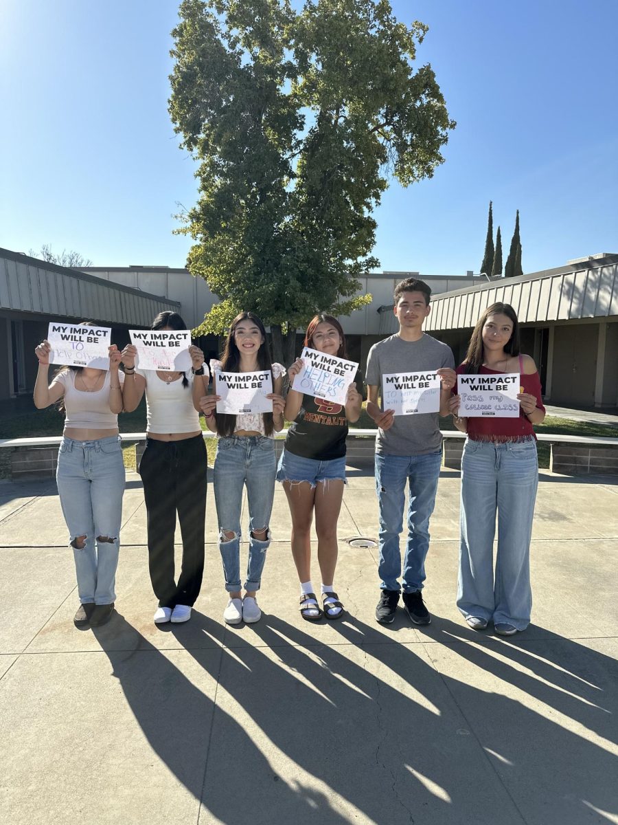 Students celebrate National AVID day! 