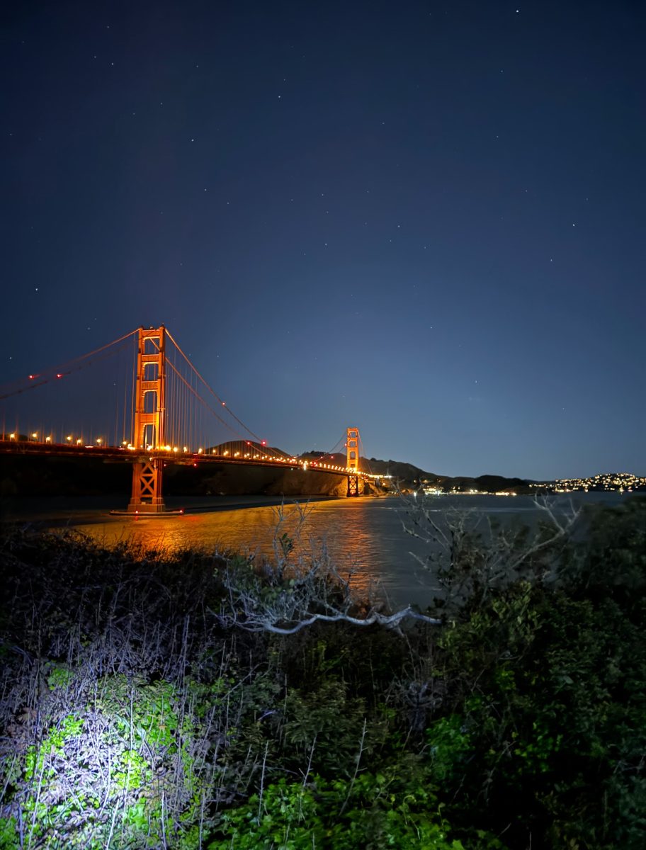 Photo of one of the attractions to visit, the Golden Gate Bridge.